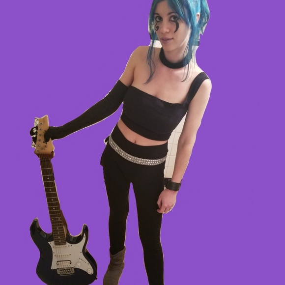 Custom Cosplay - Picture 8 of 8